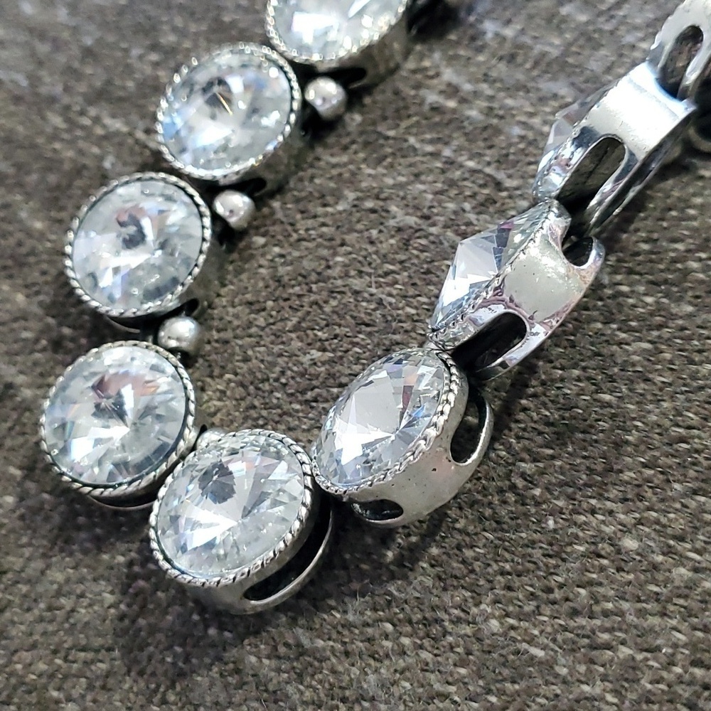 CHUNKY BLACK ROPE LEATHERETTE NECKLACE MULTISTRAND W ROUND DISC LARGE GEMS - Picture 3 of 9